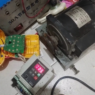 议价变频器INVERTER VF0  0.4kw  拆机