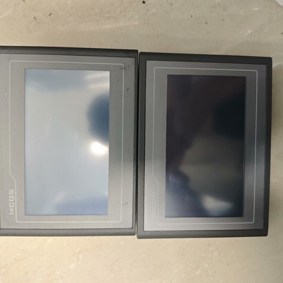 议价昆仑通态TPC7012EI    功能正常