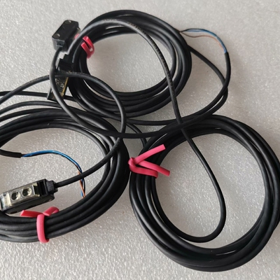 EX-22A Panasoic原装正品光电传感器，有3个议价