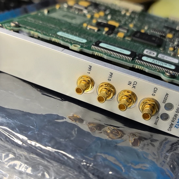 NI PXI-5412函数发生器模块，现货，需要的联系