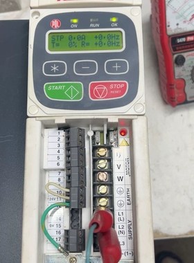 XTRAVERT变频器，型号X712，