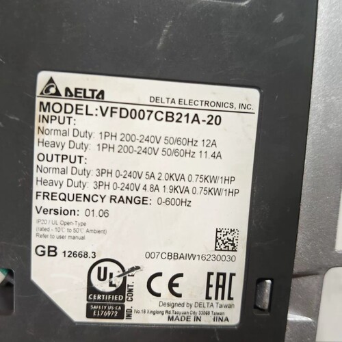 VFD007E43A 变频器当配件用。需要的联系，便