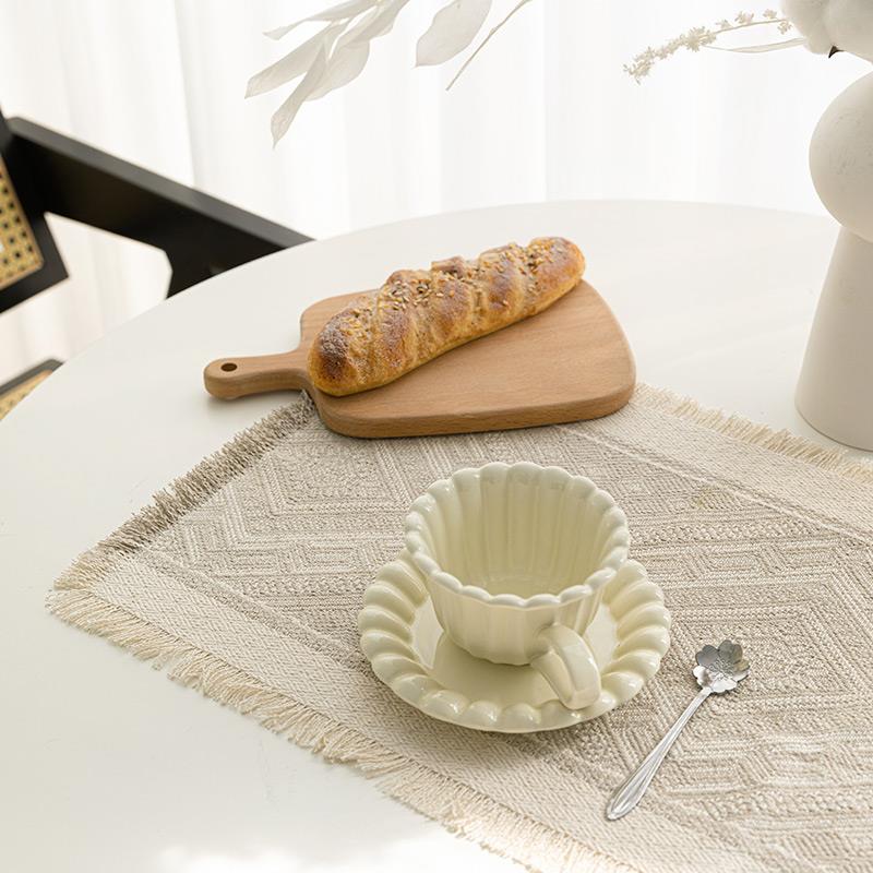 棉麻流苏餐垫布艺隔热桌垫西餐餐具垫格纹餐巾桌垫摆拍背景布艺