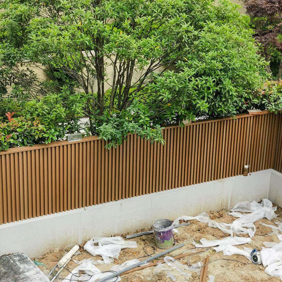 塑木共挤户外长城板围板屏风墙木塑格栅凹凸护墙板吊顶生态木扣板