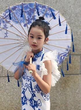 古青花瓷流苏油纸伞伞86147儿童小号汉服旗袍走典秀古演出表风演
