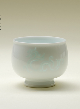 里作玲珑十二生肖茶杯高端陶瓷中式品茗杯创意透光主人杯个性茶杯