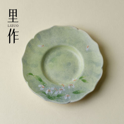里作精致粉彩手绘文心兰花口杯垫