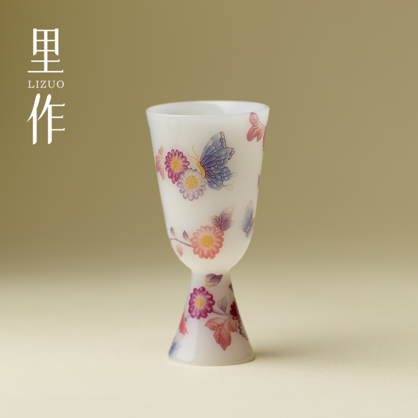 里作蝶戏繁花高足茶杯高档冰种玉瓷璞玉白瓷品茗杯创意手工闻香杯