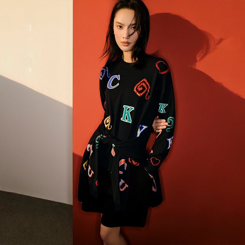 东黎纯山羊绒圆领提花套衫