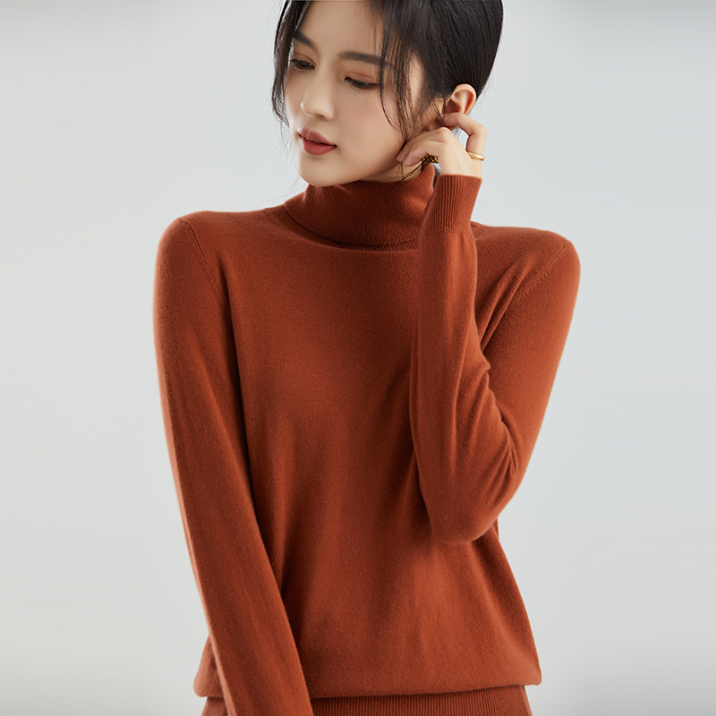 东黎小山羊绒高领套头衫