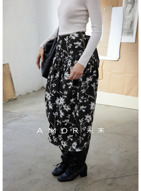 AMOR禾末“光影印记”全棉条绒花卉印花新款复古灯芯绒花苞半身裙