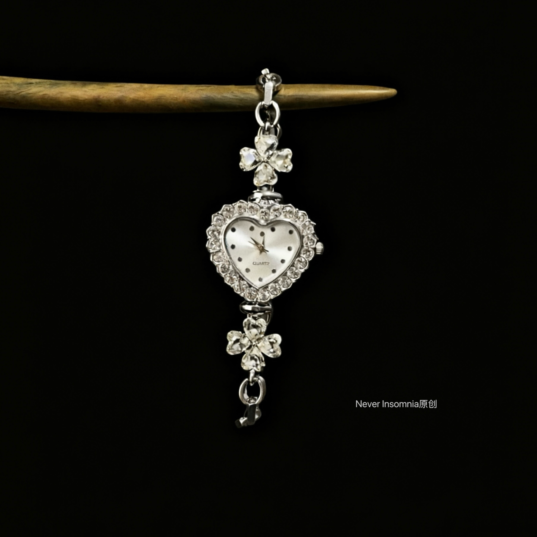 Never Insomnia原创.Seskudli四叶草手表.银