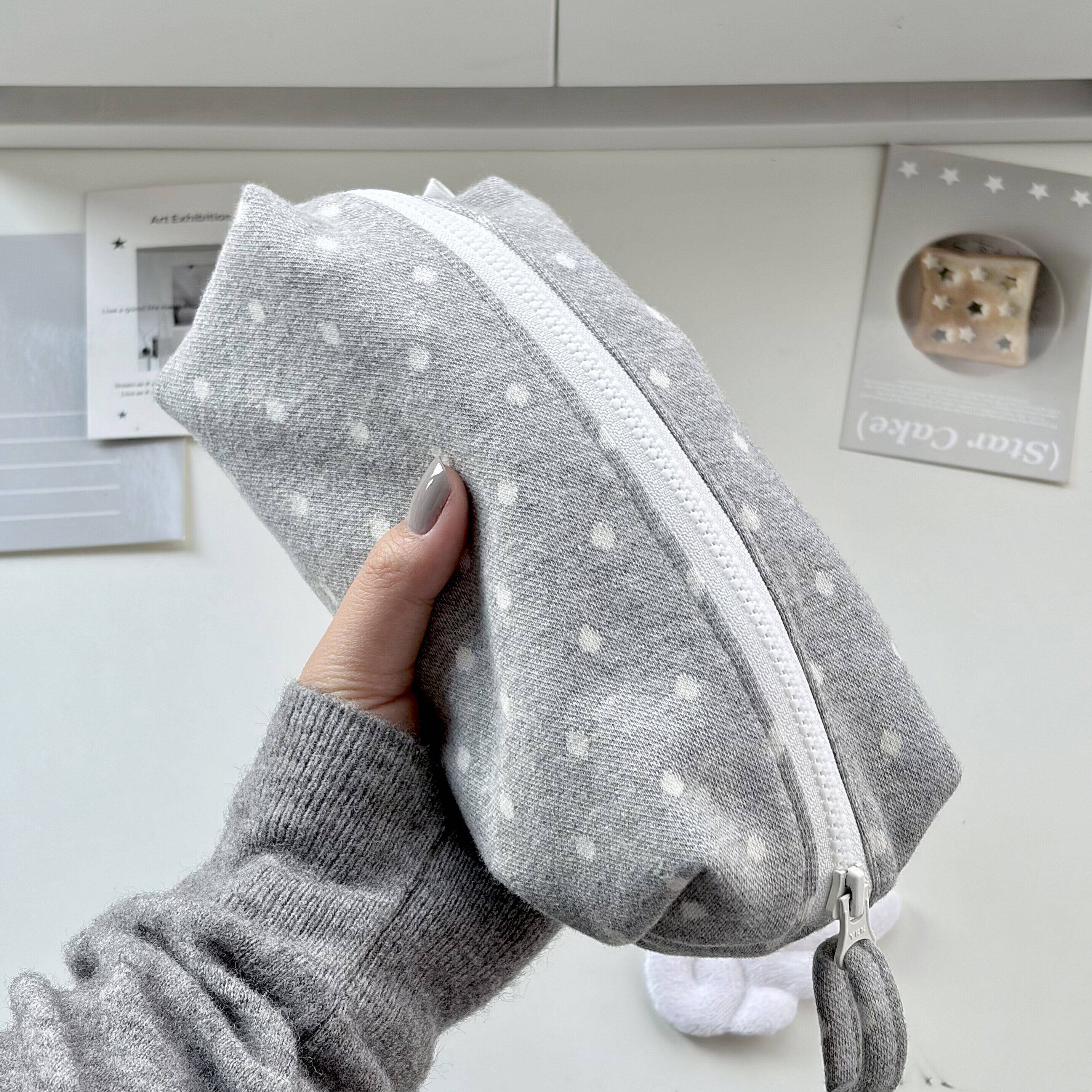 韩系ins风灰色系波点笔袋超软乎便携学生高颜值大容量文具收纳袋