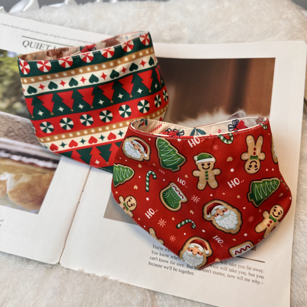 跨境宠物双面圣诞节新年口水巾小中大型狗狗猫咪围嘴法牛围巾三角