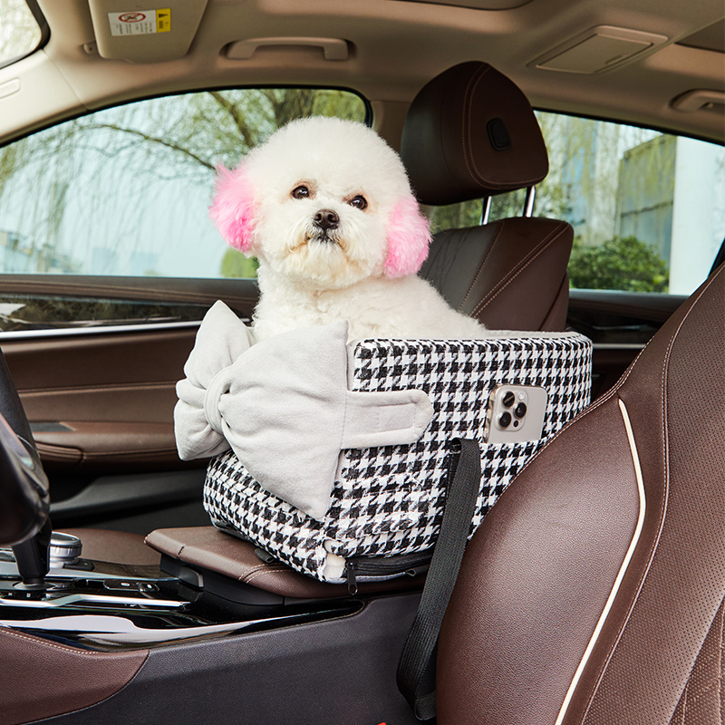 小型犬狗猫咪坐车神器汽车中控防脏垫可拆洗可手提宠物车载垫狗窝