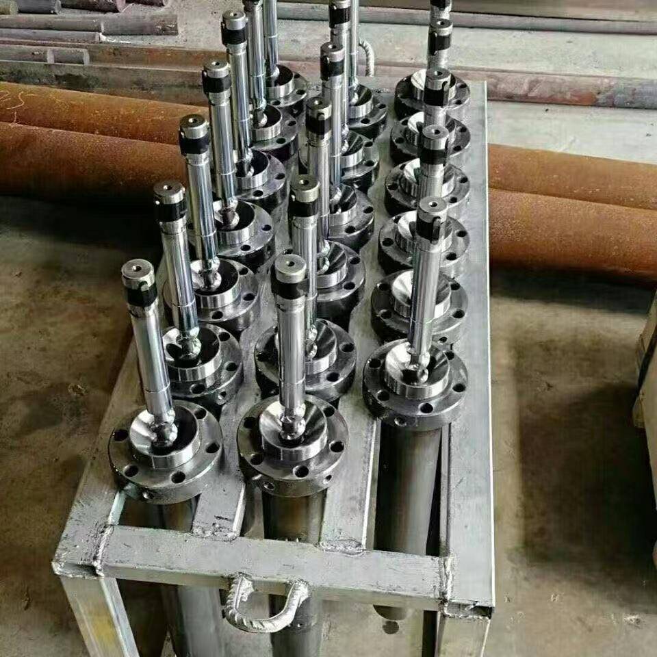 PC类立式注塑机螺杆炮筒，高品质双合金材质，价格实惠欢迎咨询