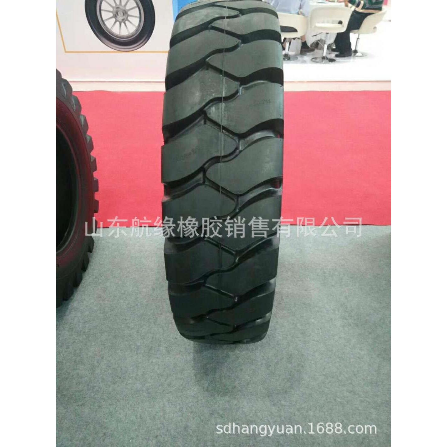 1400-24 重载自卸车矿山轮胎 加厚加深花纹 耐磨防滑 厂家直供