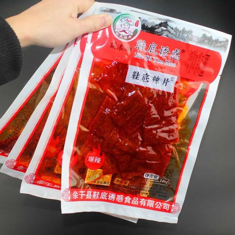 江西余干特产正宗鞋底辣片变态辣爆辣辣条零食小吃