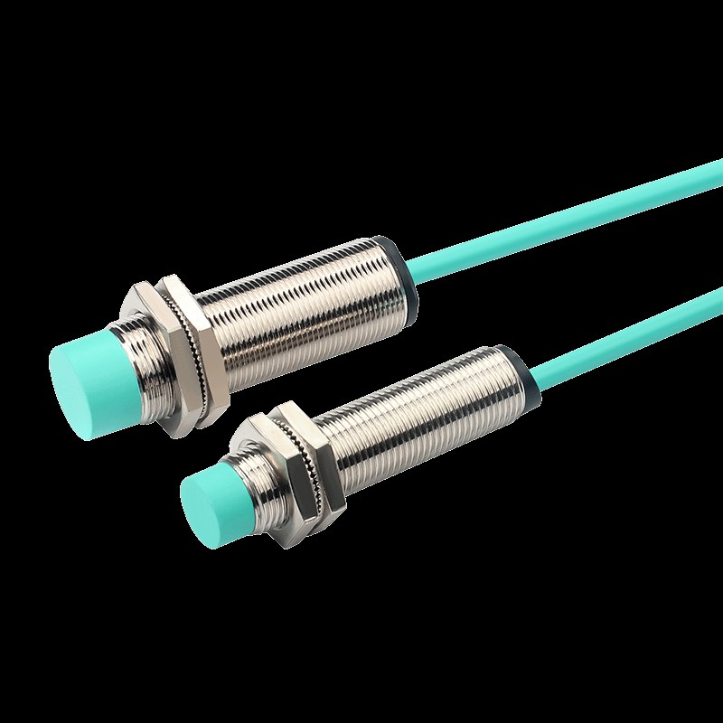 远距离防水m12m18m30m8接近开关传感器三线24v常开npn金属感应pnp