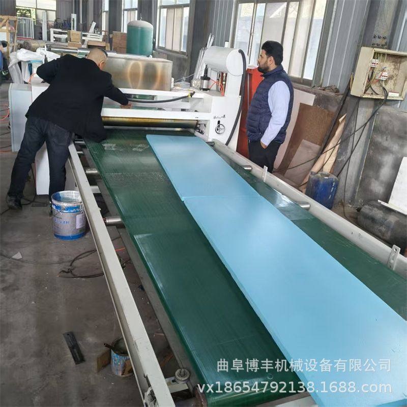 自带背胶铝箔PVC膜平贴机 挤塑板铝箔复合机 泡棉保温板覆膜机器,机械设备,其他机械设备,淘宝优惠券,粉丝福利购,淘宝优惠卷