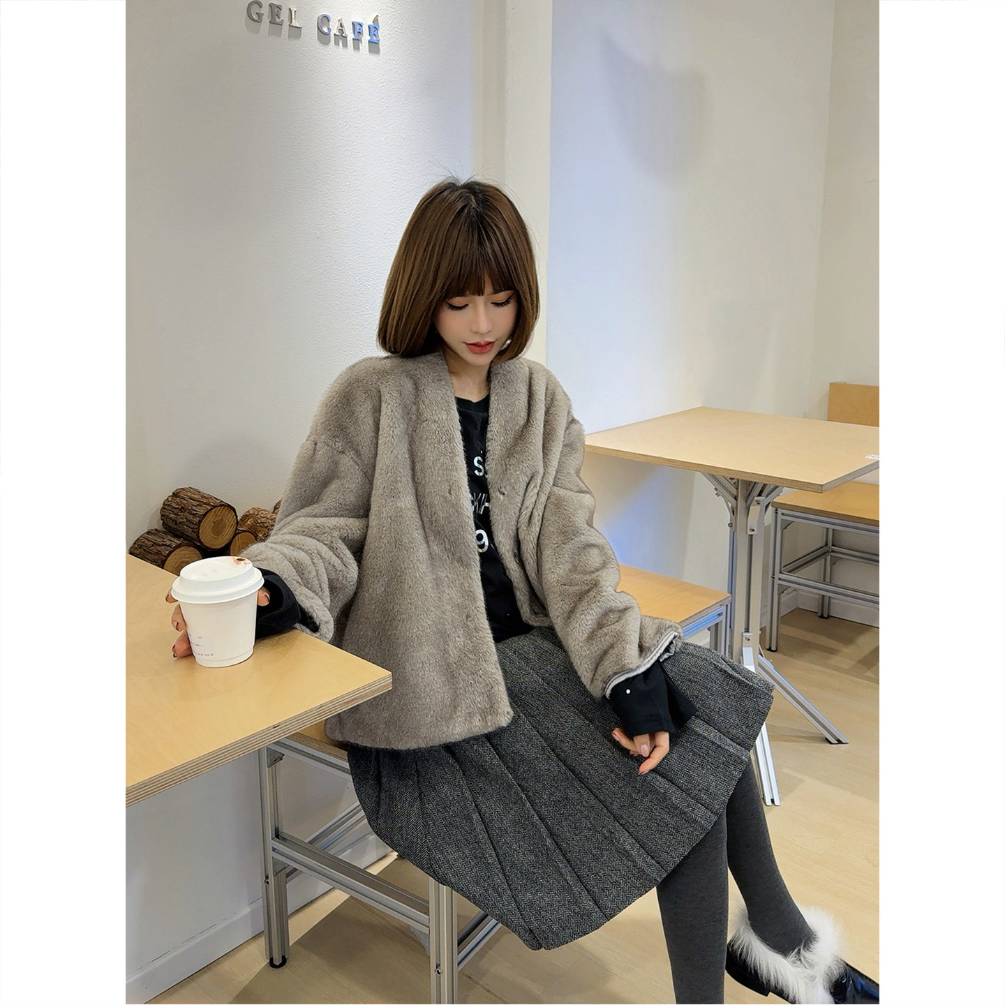 ASBR 原C料！【高圆圆同款】V领仿兔毛环保皮草毛绒外套26春新款,女装/女士精品,皮草,淘宝优惠券,粉丝福利购,淘宝优惠卷