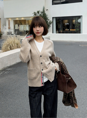 ASBR 原C！经典100%羊毛V领针织开衫25冬新款温柔氛围条纹撞色女