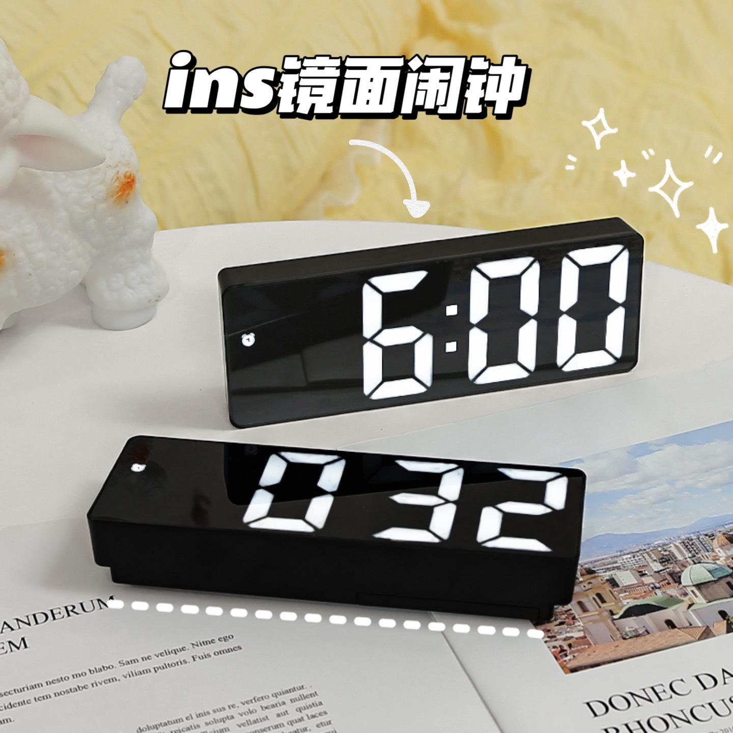 夜光镜面时钟风静音数字电子钟