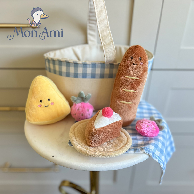 monami萌趣可爱野餐篮毛绒玩偶