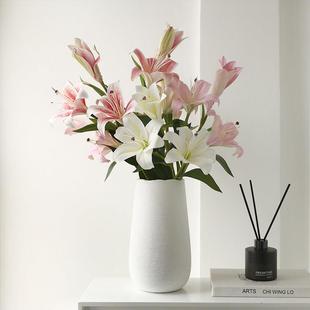 逼真3D手感百合花束仿真花单支假花塑料花客厅餐桌摆设婚庆装 饰花