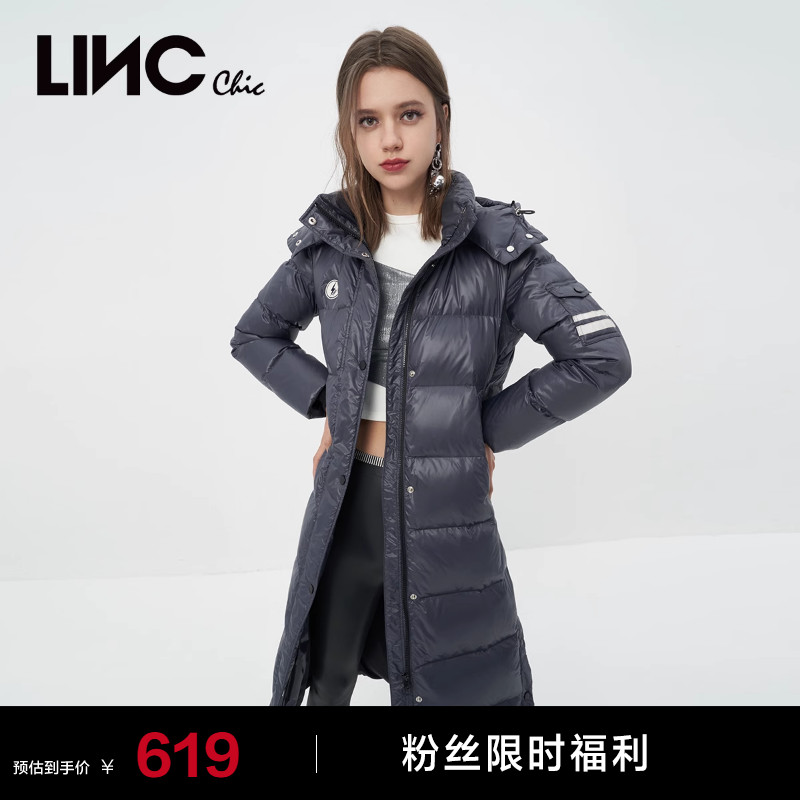 超长款式 收腰结构 打造更加修长的身材比例