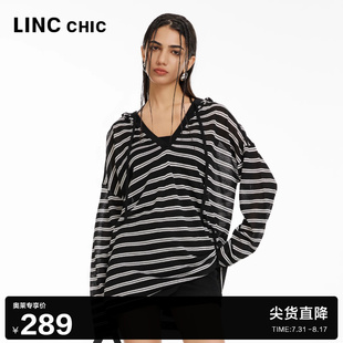 LINCCHIC金羽杰夏季 女上衣 新复古条纹镂空连帽防晒针织衫 罩衫