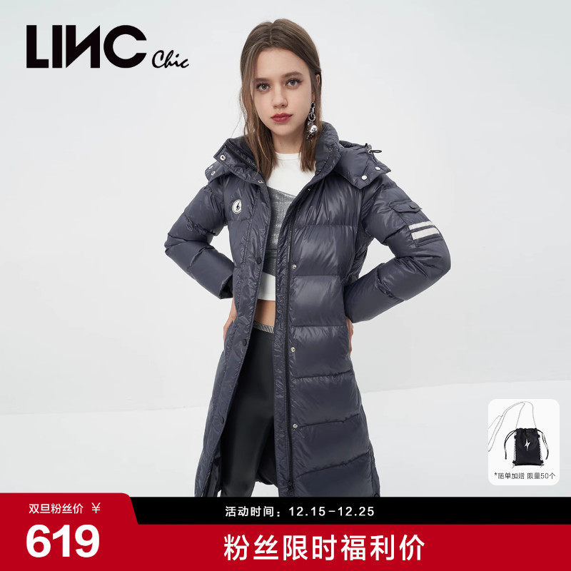 超长款式 收腰结构 打造更加修长的身材比例