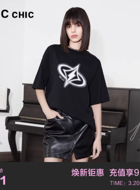 LINCCHIC金羽杰夏季新款短袖圆领廓形印花大T恤女S242TS192Y