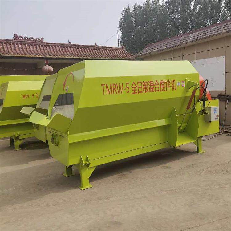 卧式粉碎搅拌机全日粮混合饲料搅拌一体机双轴养殖牛羊饲料搅拌机