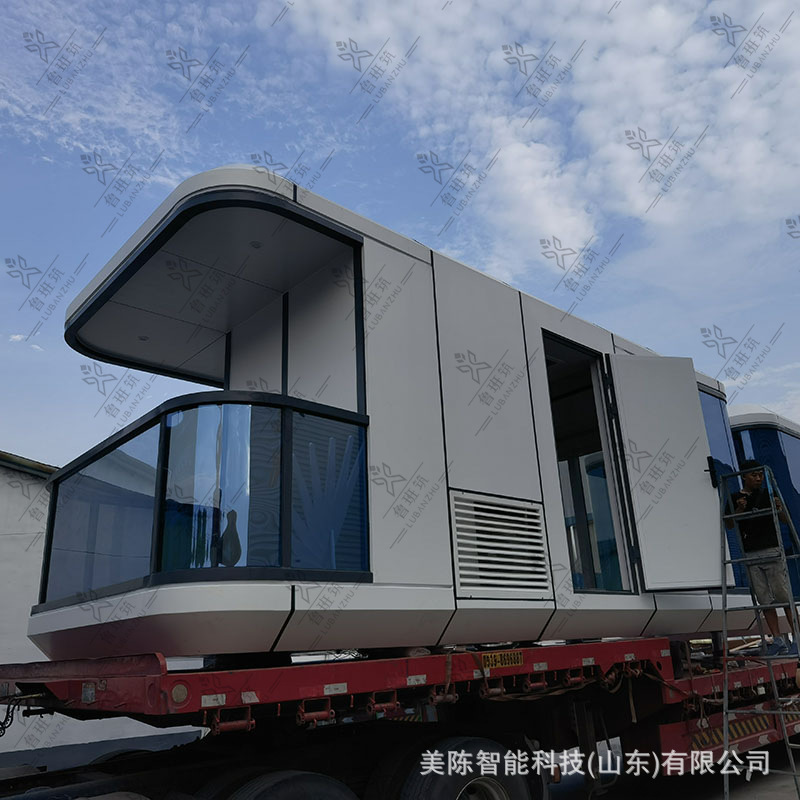 集装箱树屋移动景观旅游景区特色住房木头房屋民宿别墅制作厂家