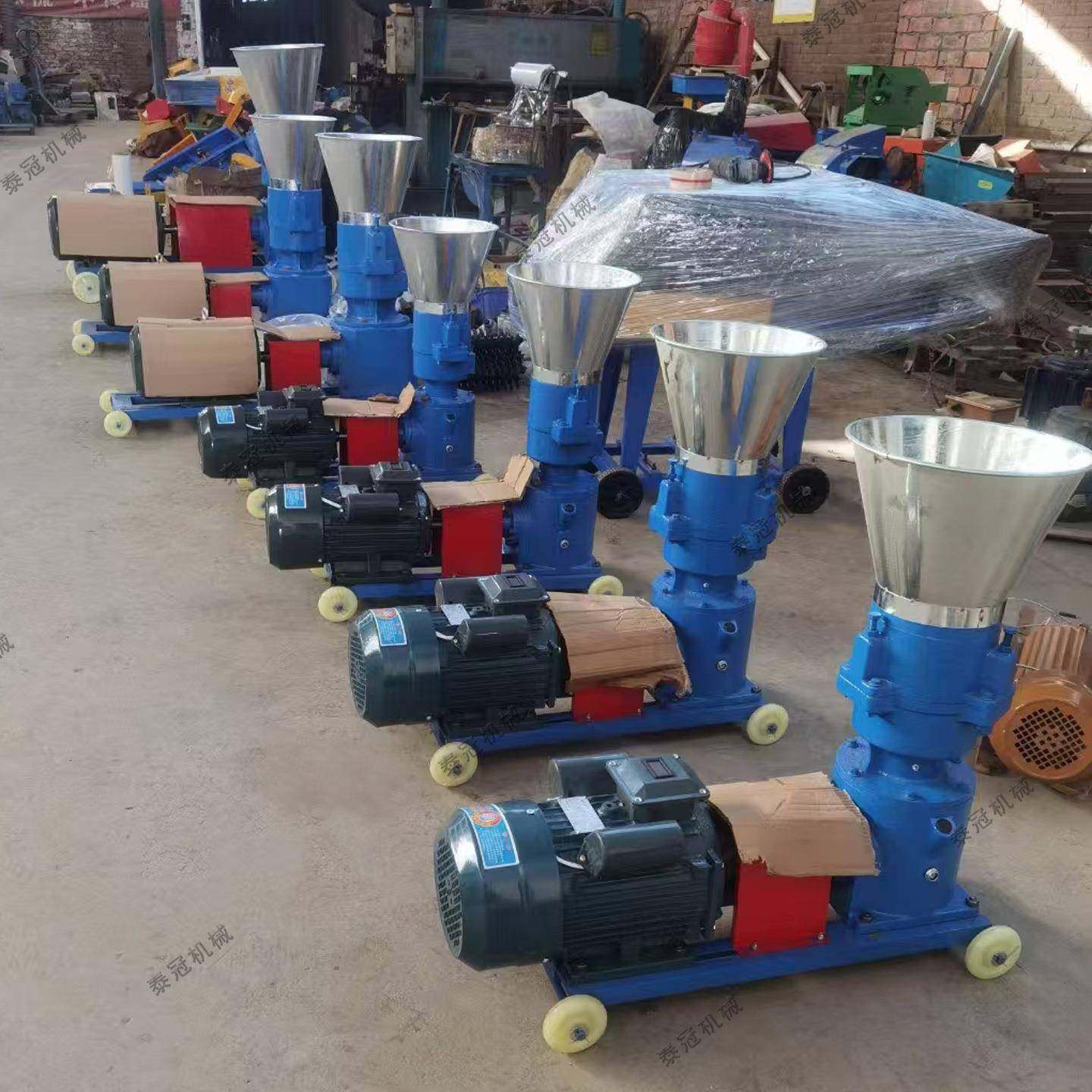 家用饲料颗粒机养殖牛马羊兔饲料制造机玉米麦麸电动挤压颗粒机,畜牧/养殖物资,特种养殖设备,淘宝优惠券,粉丝福利购,淘宝优惠卷