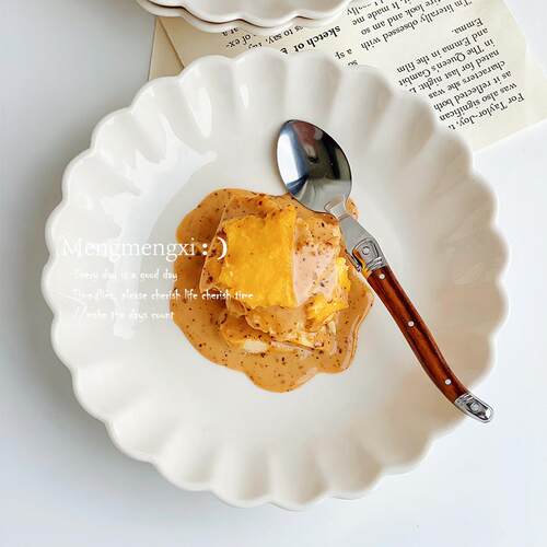 轻奢ins花瓣陶瓷深圆汤盘7.5英寸家用菜盘蛋糕沙拉碗水果盘高颜值