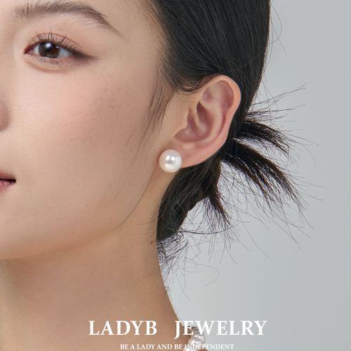 LADYB珍珠耳钉正圆强光暖光白