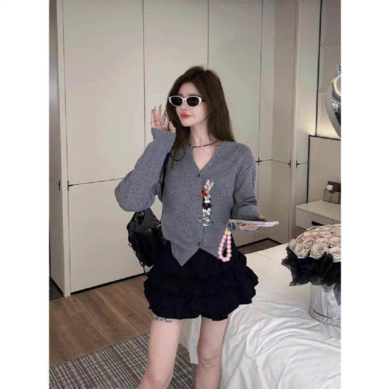 2025新款春秋季chic韩系别致穿搭设计感miu里miu气针织开衫上衣女