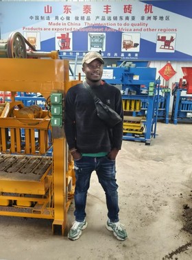 制砖机4-40 水泥井圈 实心砖空心砖 多孔模具可选 出口多哥