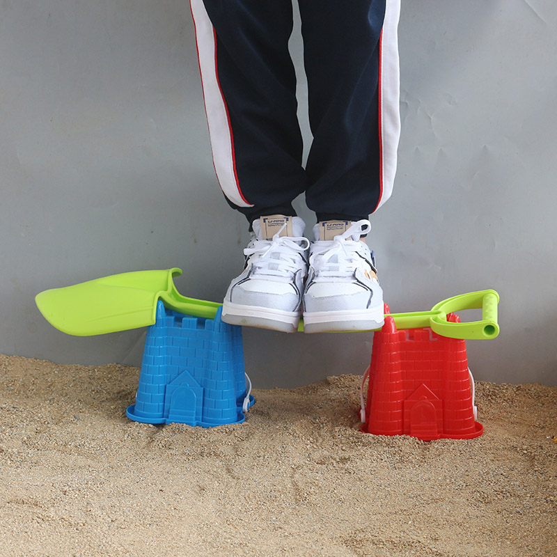 儿童沙滩玩具铲子宝宝q铲松土玩沙子挖沙铲子和桶工具沙滩铲雪玩