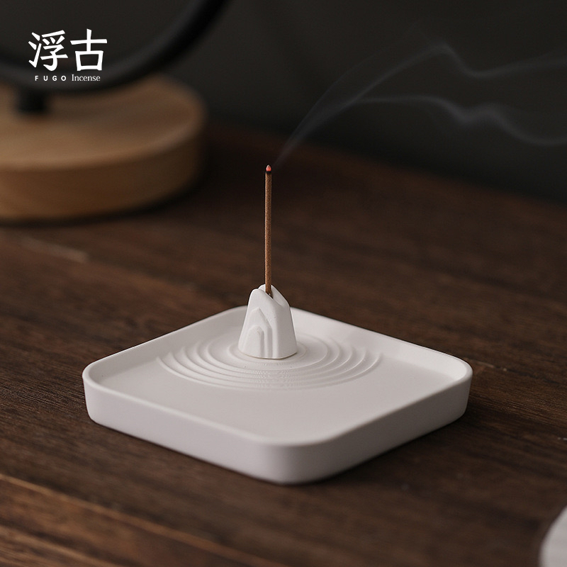 纯白色高级禅意香插,松塔香香插