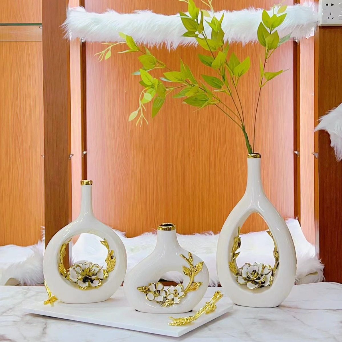 陶瓷新款电镀贴花金色花瓶  欧式花插花瓶工艺品摆件装饰现代家居,橡塑材料及制品,其他塑料制品,淘宝优惠券,粉丝福利购,淘宝优惠卷