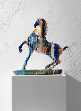 北欧艺术炫彩马摆件创意客厅电视柜玄关酒柜现代家居装饰乔迁礼物