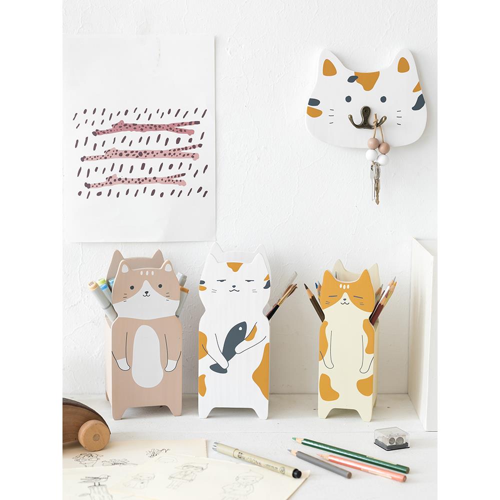 一莹创意猫笔筒可爱收纳盒儿童房办公室书架桌面装饰品返校礼物