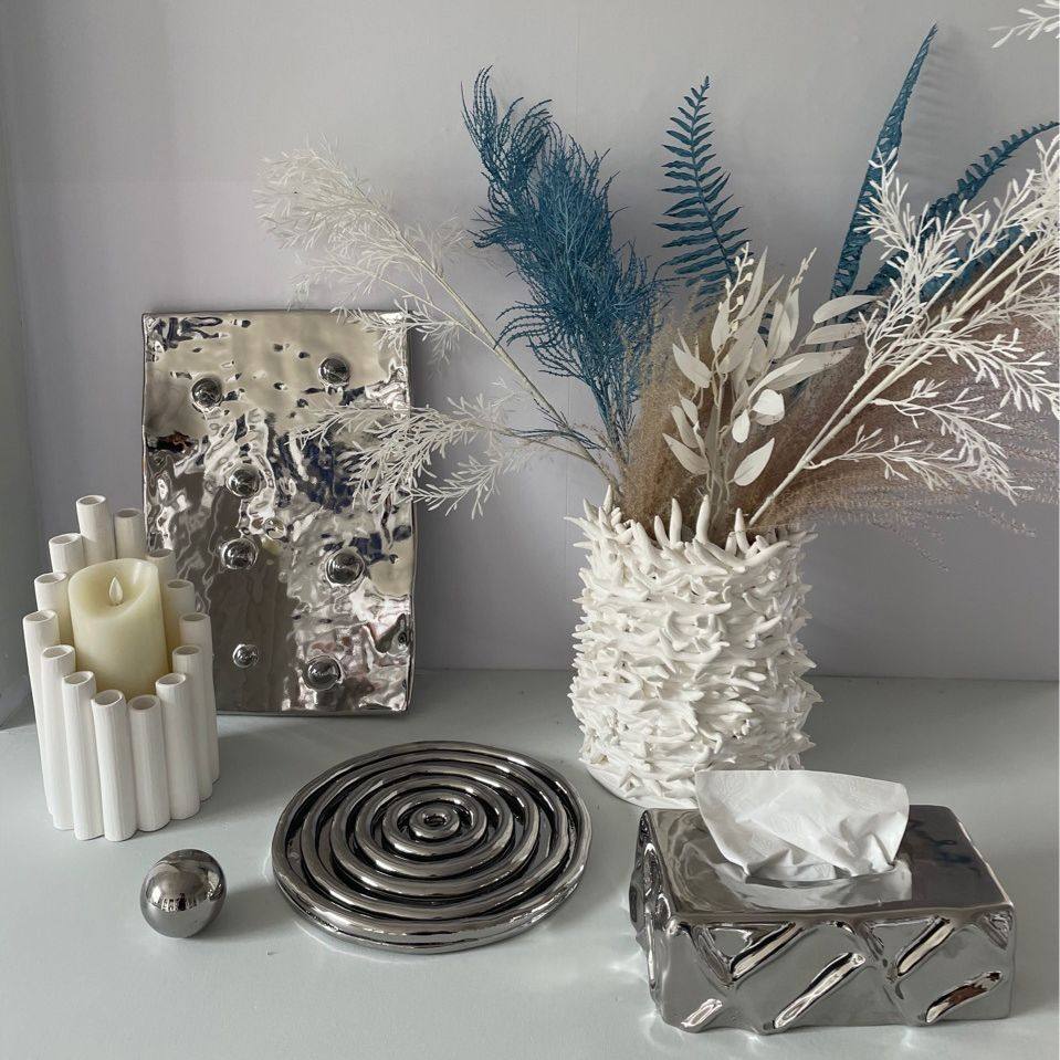 现代极简陶瓷花瓶样板间客厅餐桌居家插花摆件花器装饰品创意设计,模玩/动漫/周边/娃圈三坑/桌游,文化/体育周边,淘宝优惠券,粉丝福利购,淘宝优惠卷