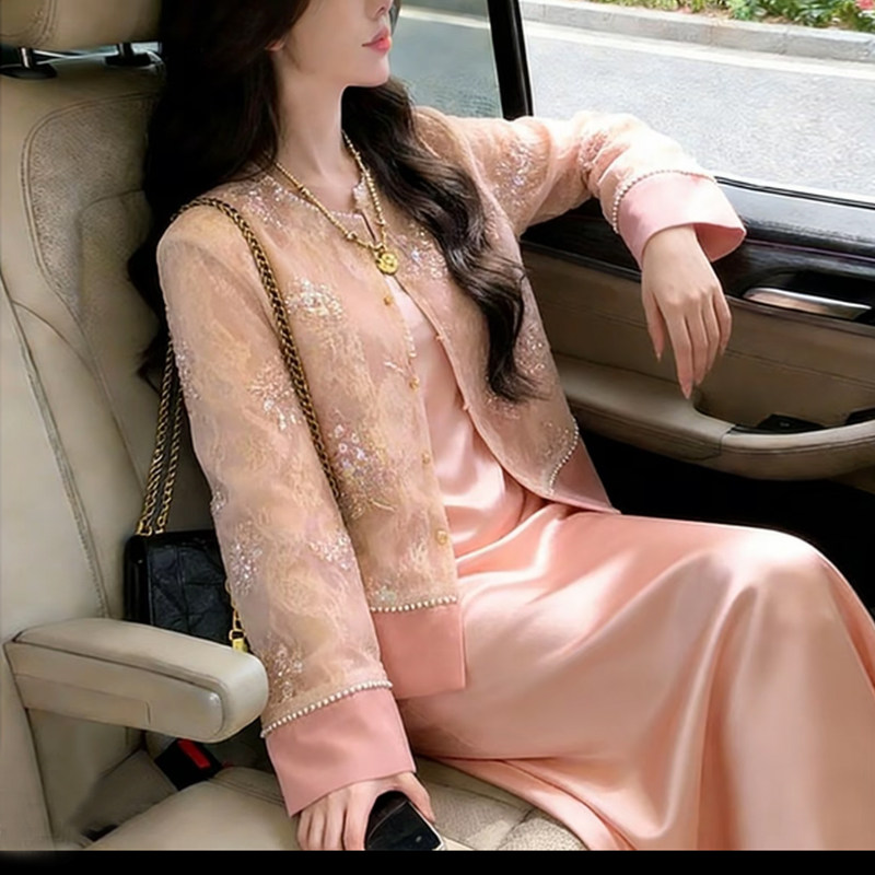 新中式绣花珍珠2026春夏新款高端仙气纱纱蕾丝国风外套粉色刺绣女