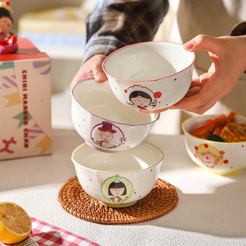 舍里樱桃小丸子米饭碗家用卡通高颜值送人餐具礼盒陶瓷碗礼物套装