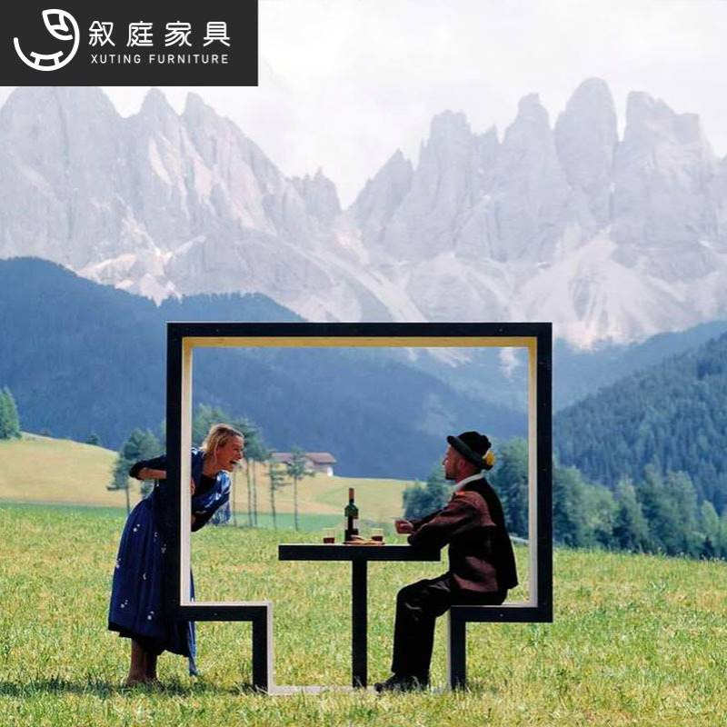 户外露台景区民宿别墅创意设计塑木卡座室外防水防晒外摆桌椅组合