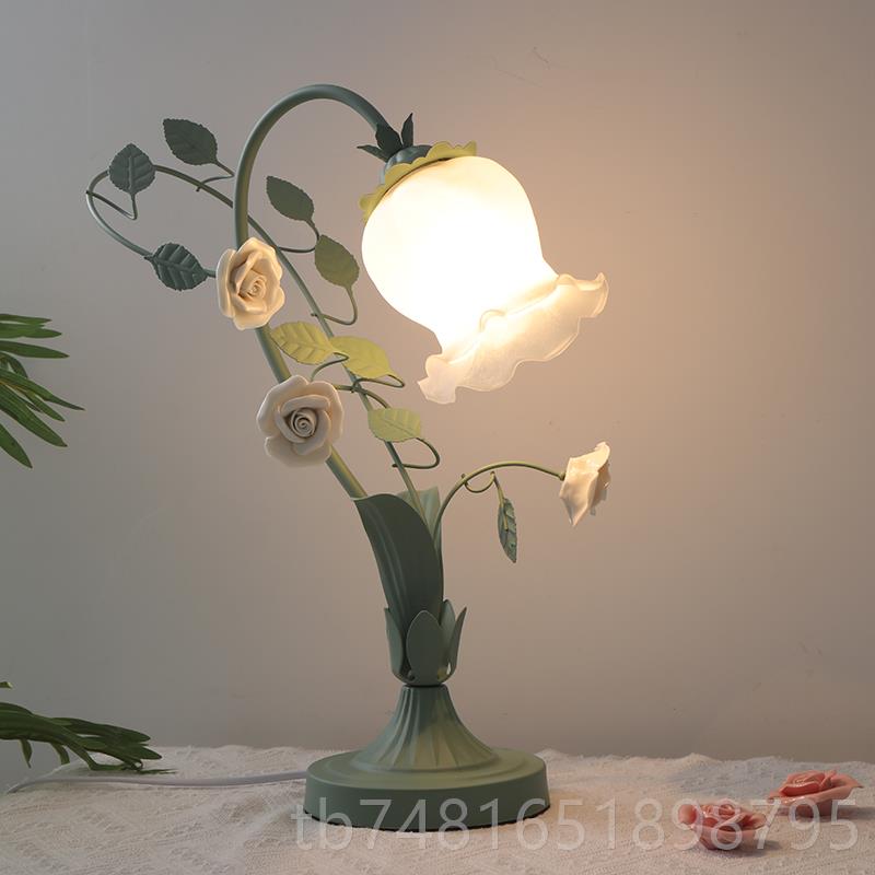 正品创意玫瑰田朵装饰台灯温园馨卧室床头小夜花灯结婚乔生日礼品